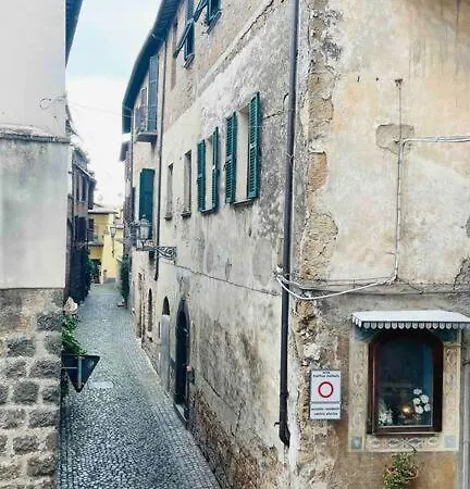 Bella Casa Affrescata شقة أورفييتو